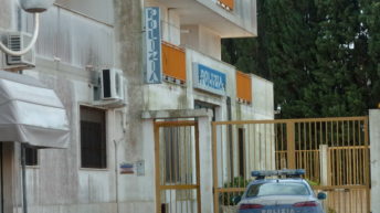 Picchiata e maltrattata per anni dall’anziano marito si ribella. La Polizia la ‘sottrae’ al suo aguzzino