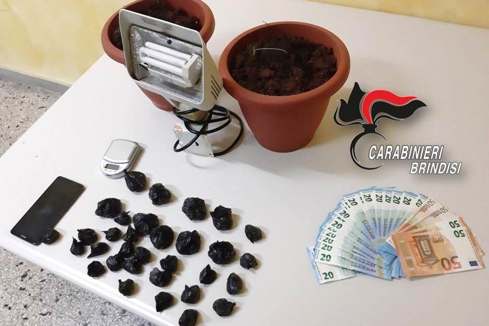 San Pancrazio Salentino: 24enne originario della provincia di Taranto, arrestato per detenzione al fine di spaccio di stupefacente